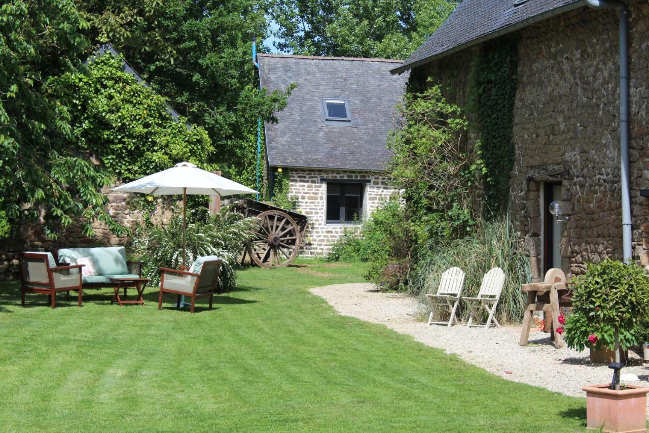 Larchamp La Petite Jeusseliniereヴィラ エクステリア 写真